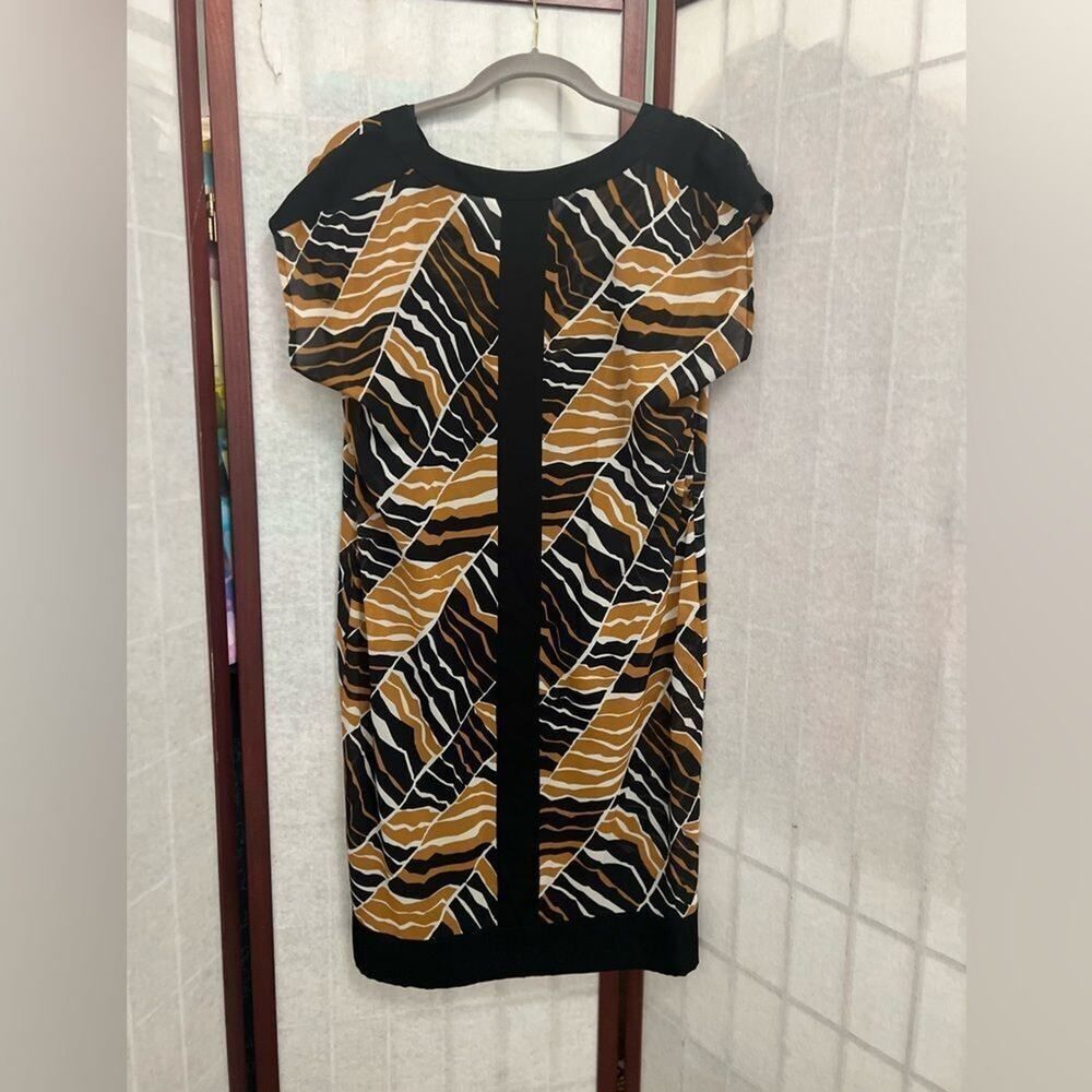 TRINA TURK SILK MINI DRESS SIZE‎ 2